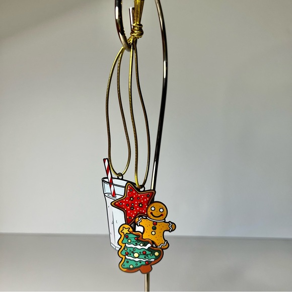 Zox 2023 Metal Ornament Cookies & Milk Merry Christmas #0370 NEW - Picture 3 of 4